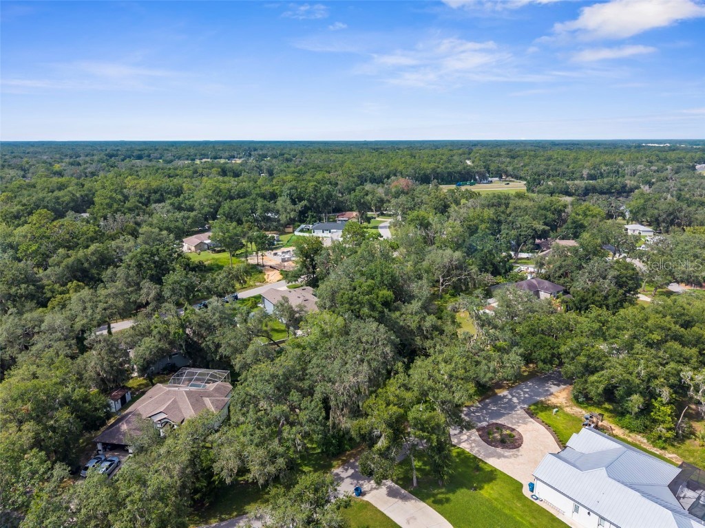 0 Shorewood Drive Dade City FL 33523 TB8438816 image3