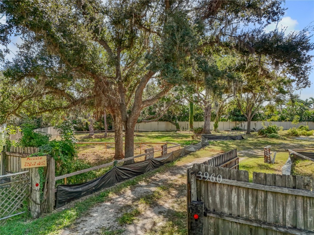 0 Sunshine Avenue #0076070033 Sarasota FL 34231 A4664976 image9