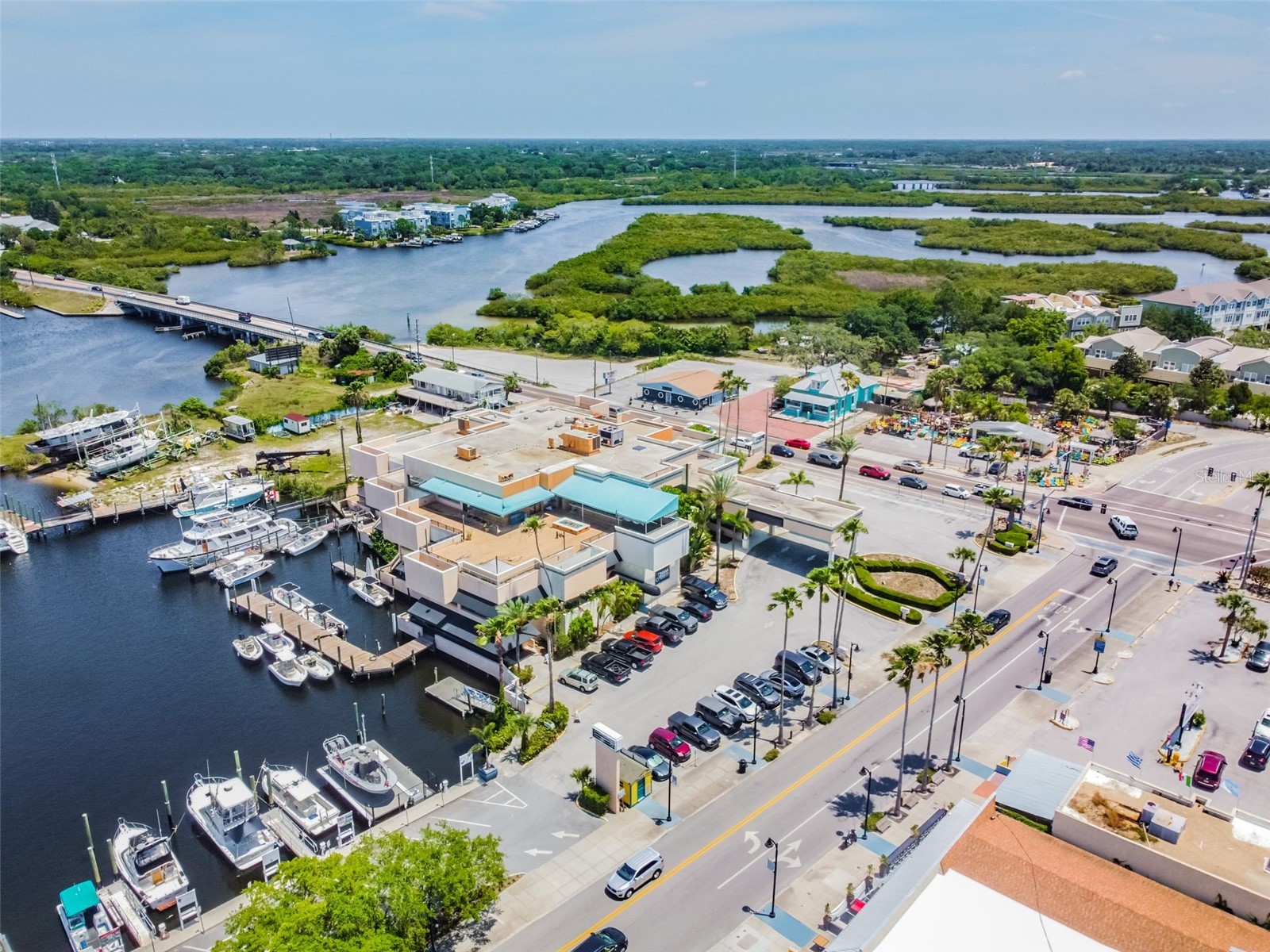 00 Athens Tarpon Springs FL 34689 U8199588 image5