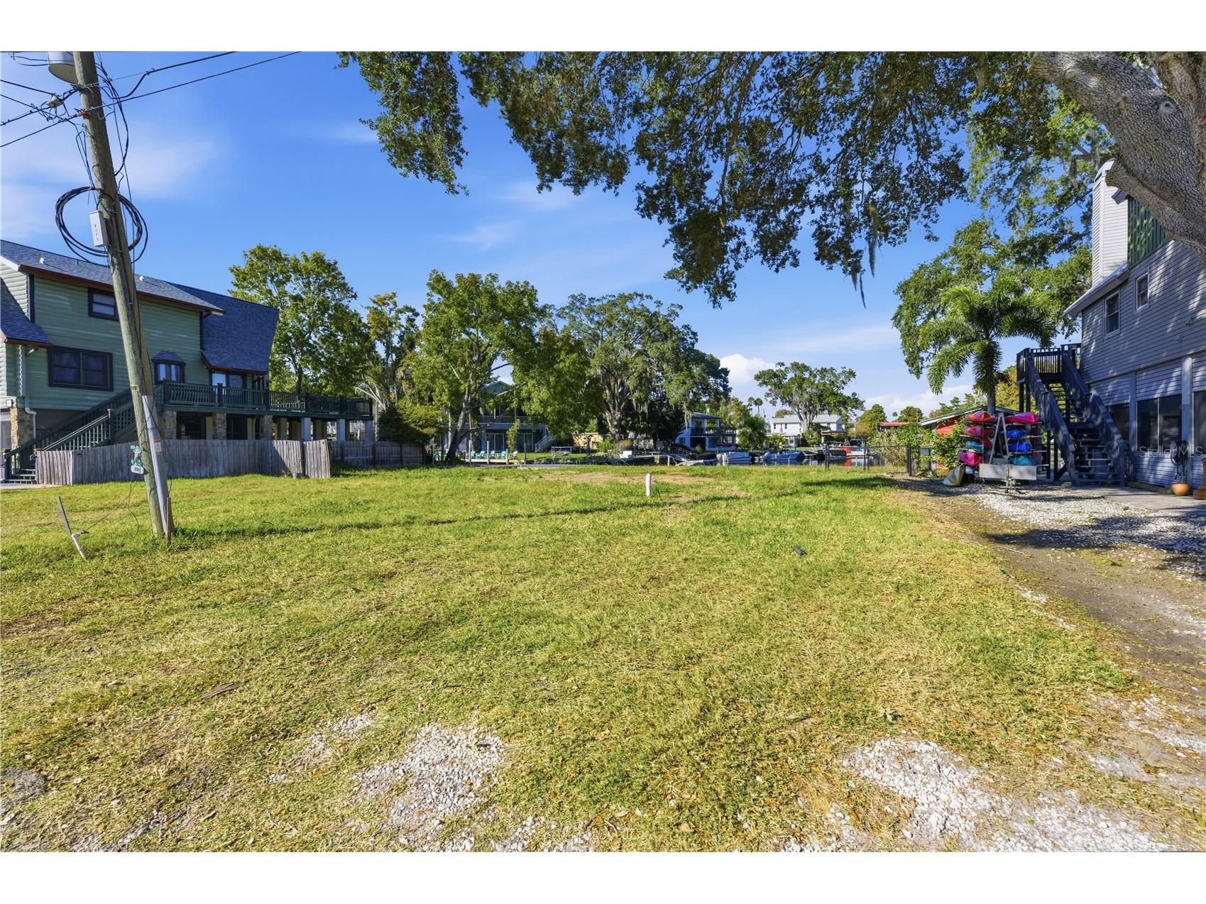 00 Circle Drive Weeki Wachee FL 34607 - WEEKI WACHEE RIVER W7880772 image13