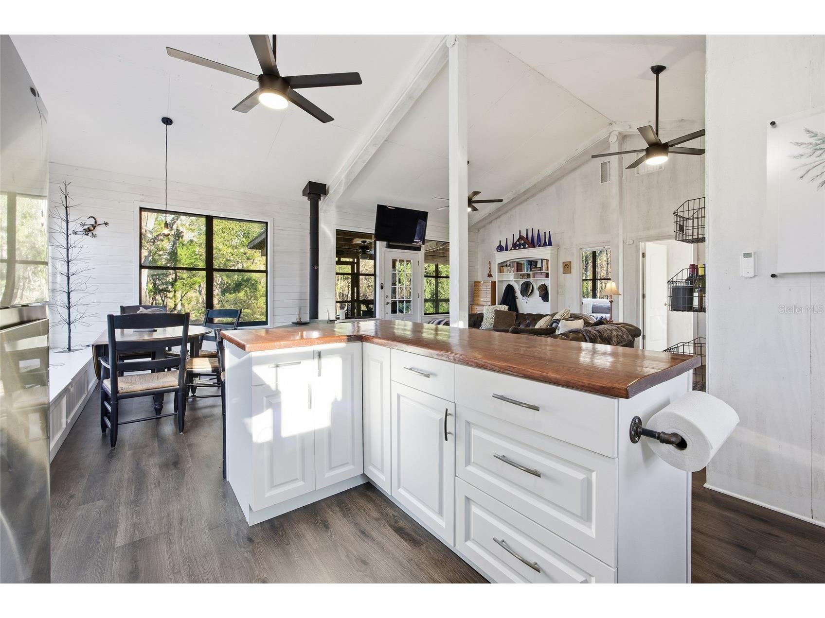 00 Clayton Road Cedar Key FL 32625 OM716937 image9