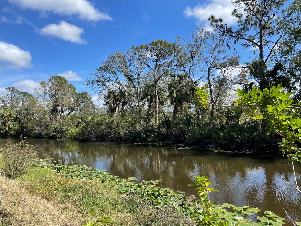 00 Oceanside Street North Port FL 34286 - CREIGHTON WATERWAY D6127758 image1