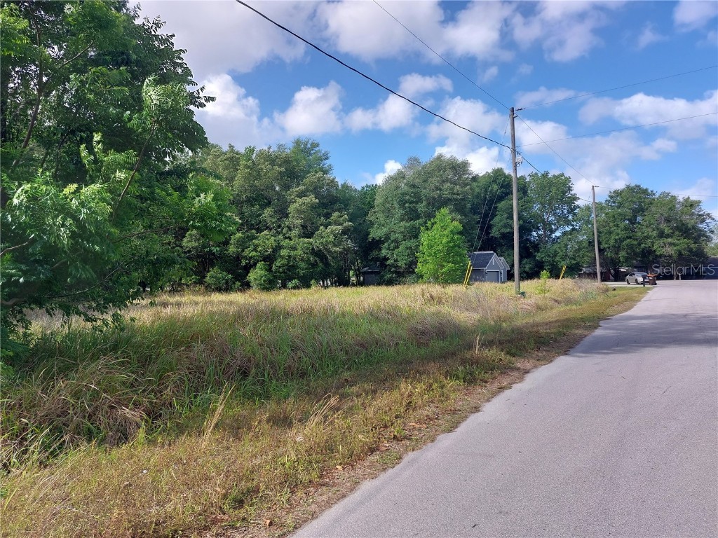 00 Pine Circle Way Ocala FL 34472 OM656670 image1