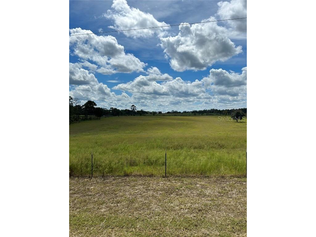 00 SE 72nd Place Morriston FL 32668 OM665174 image1