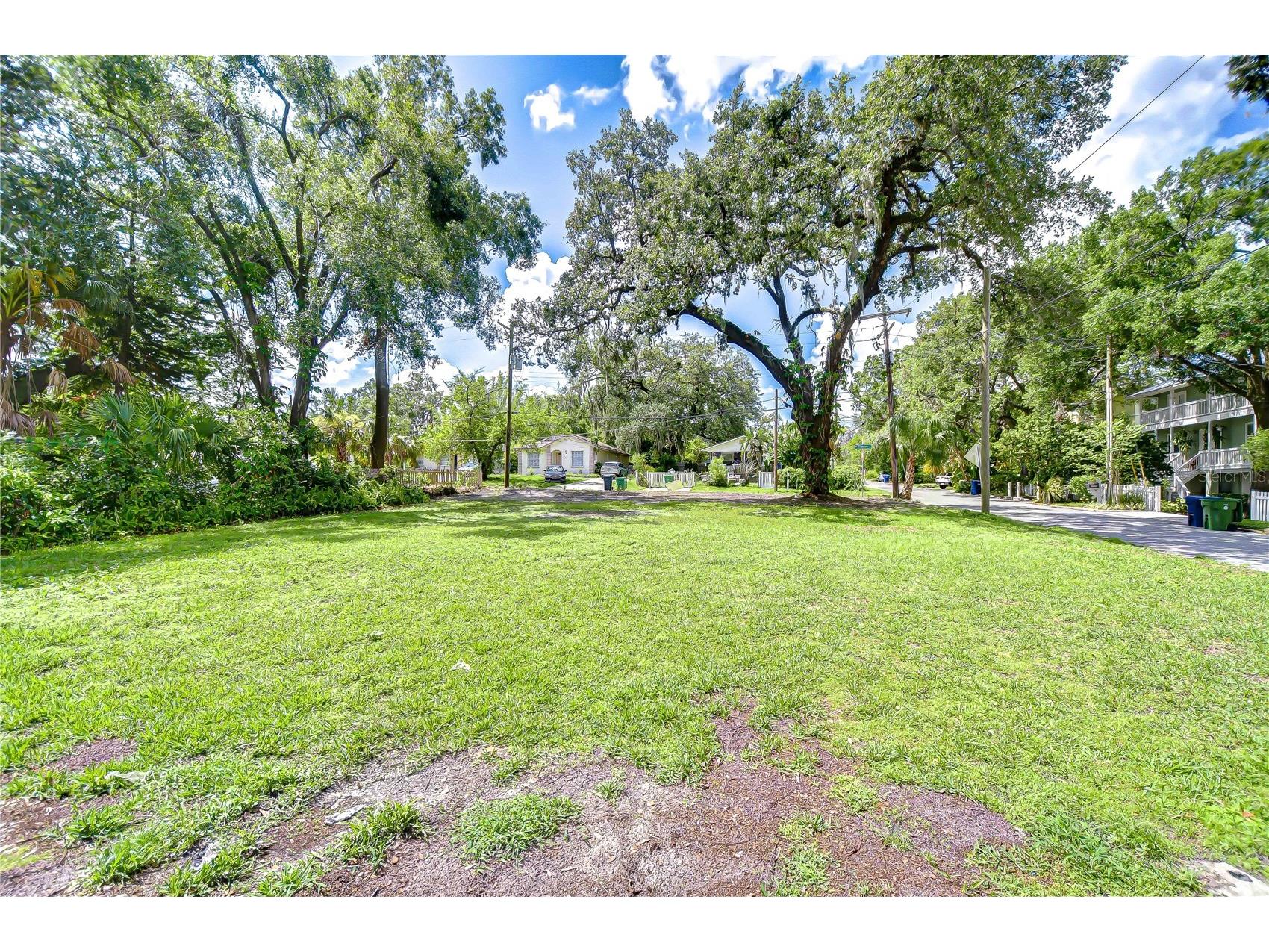 00 Stanley Tampa FL 33604 TB8499886 image1