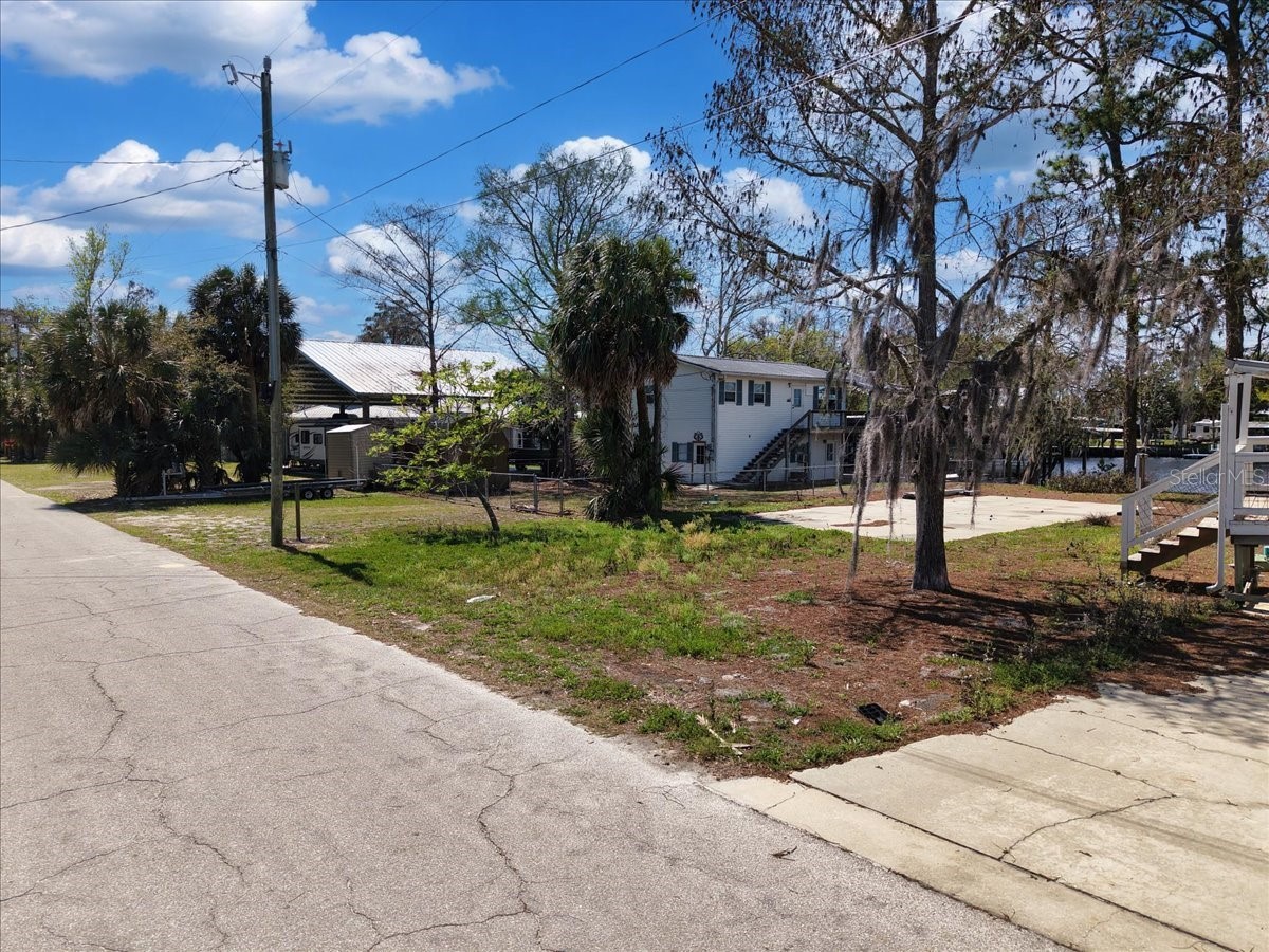 000 SE Se 241 Street Old Town FL 32680 GC538417 image5