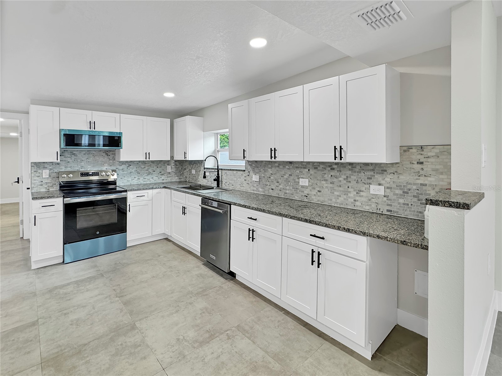 0000 Lenox Boulevard Orlando FL 32811 O6410799 image12