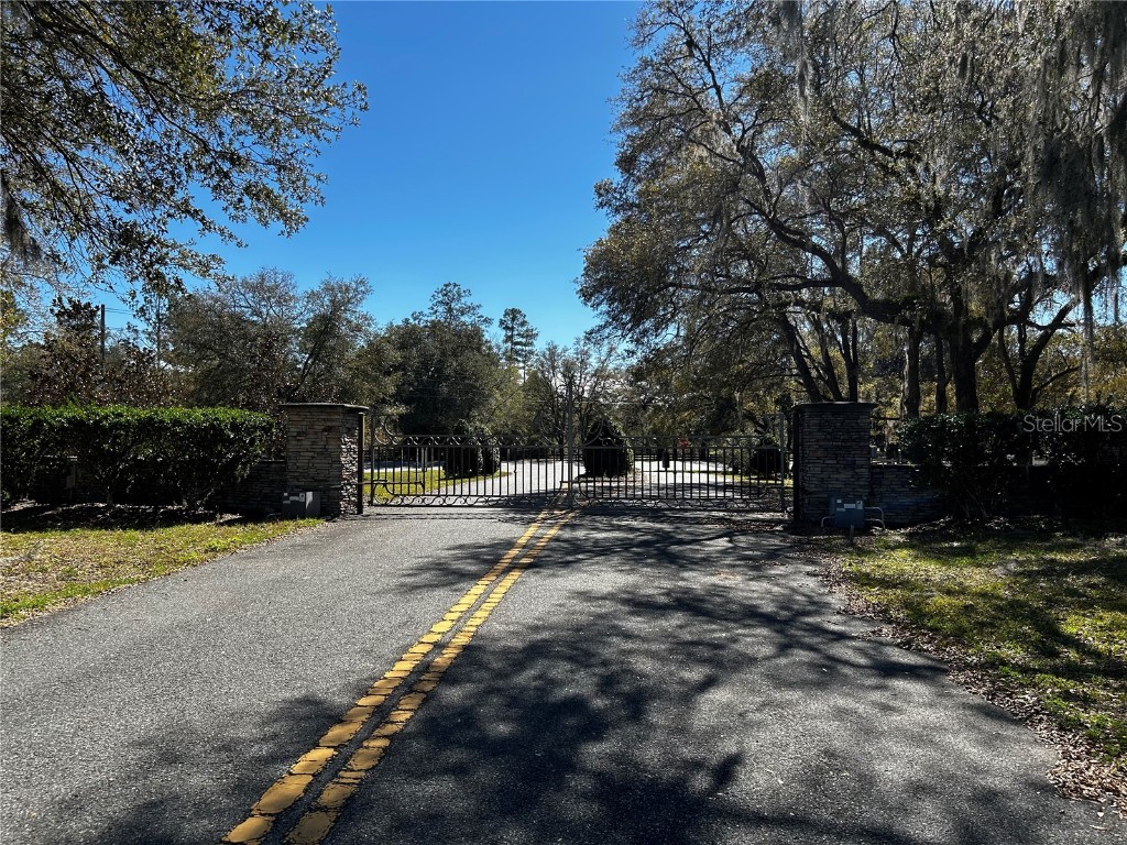 0000 NW 464b Morriston FL 32668 OM673020 image19