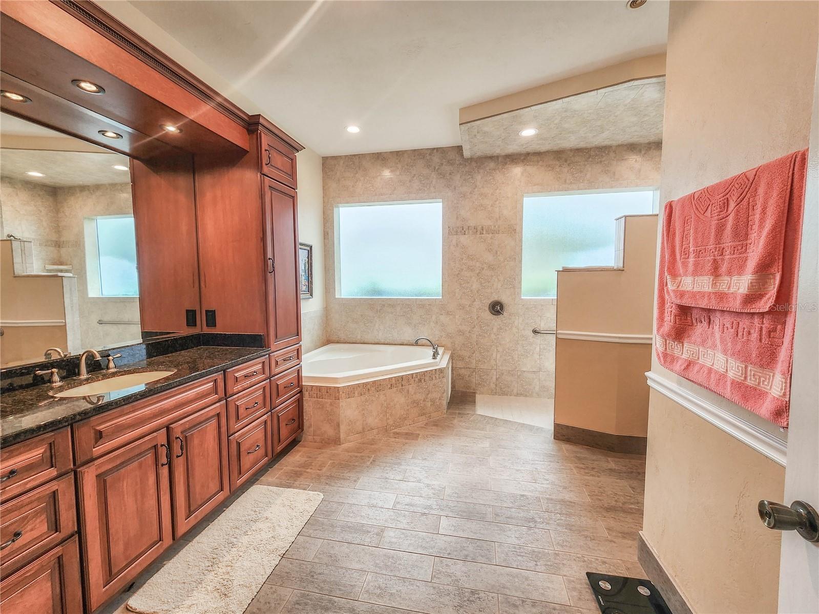 1 Bay Pointe Drive Ormond Beach FL 32174 FC318036 image19