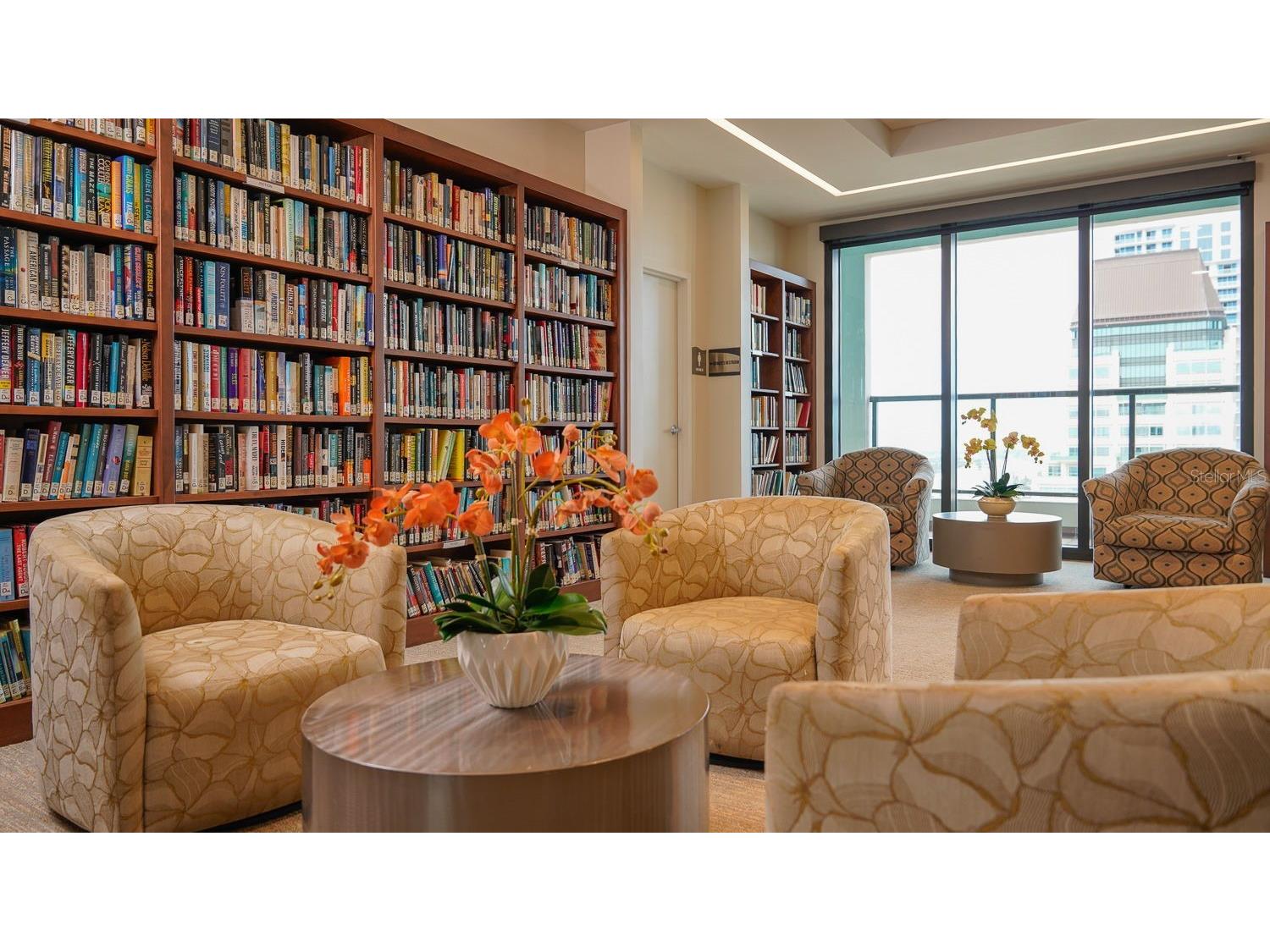 1 Beach Drive SE #1109 Saint Petersburg FL 33701 TB8478764 image38