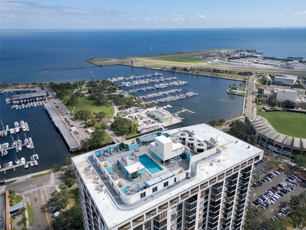 1 Beach Drive SE #1210 Saint Petersburg FL 33701 TB8446980 image1