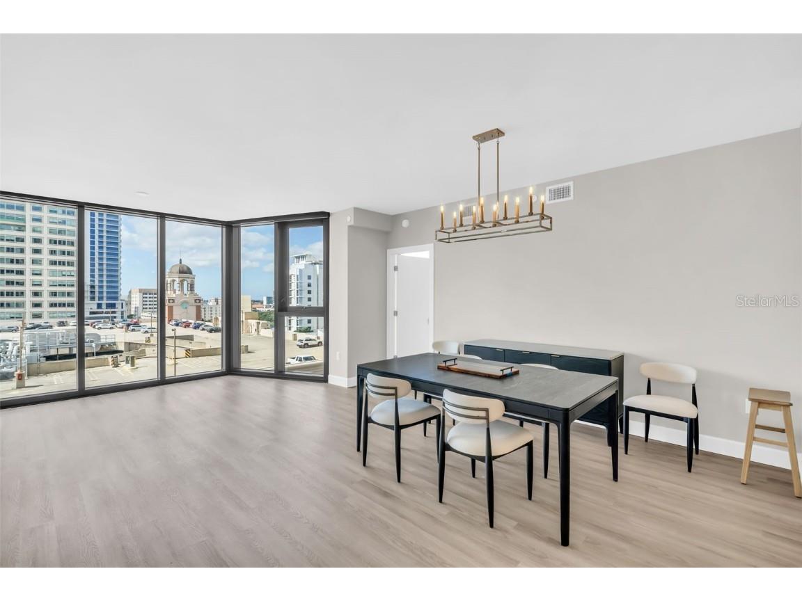 1 Beach Drive SE #1210 Saint Petersburg FL 33701 TB8446980 image12