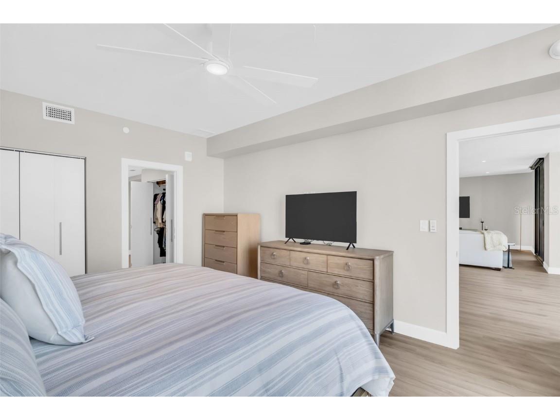 1 Beach Drive SE #1210 Saint Petersburg FL 33701 TB8446980 image22