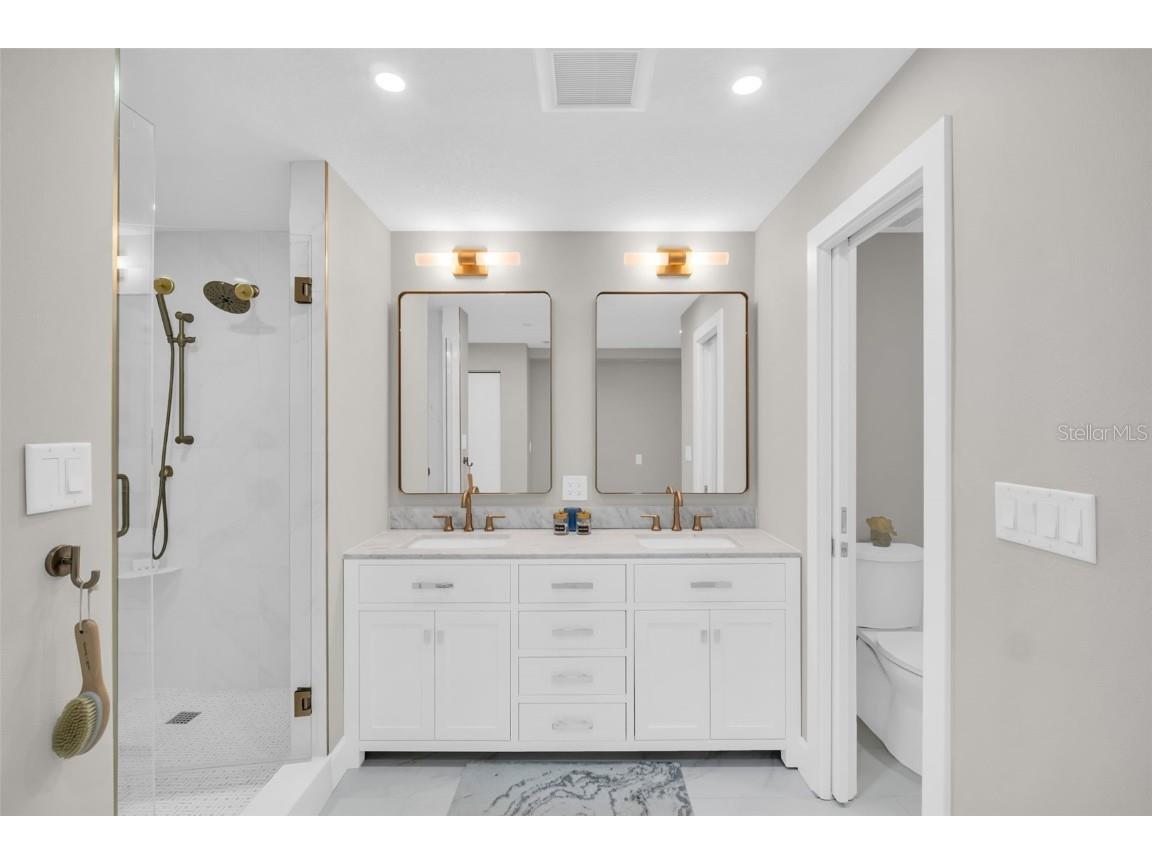 1 Beach Drive SE #1210 Saint Petersburg FL 33701 TB8446980 image26