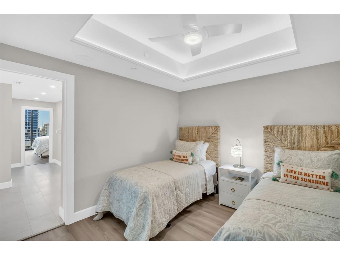 1 Beach Drive SE #1210 Saint Petersburg FL 33701 TB8446980 image31