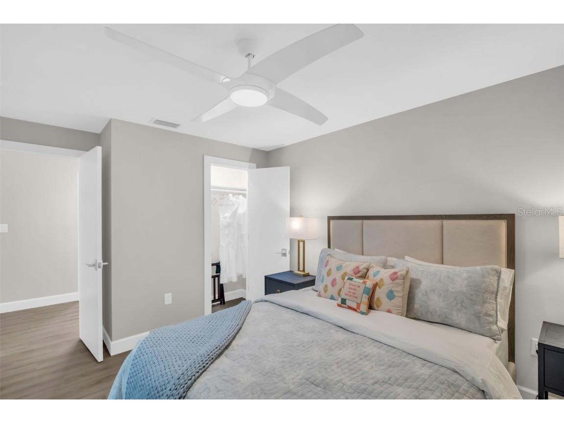 1 Beach Drive SE #1210 Saint Petersburg FL 33701 TB8446980 image36