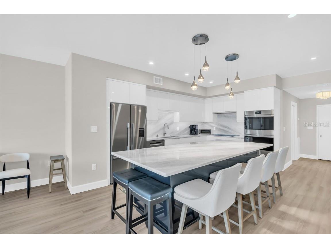 1 Beach Drive SE #1210 Saint Petersburg FL 33701 TB8446980 image4