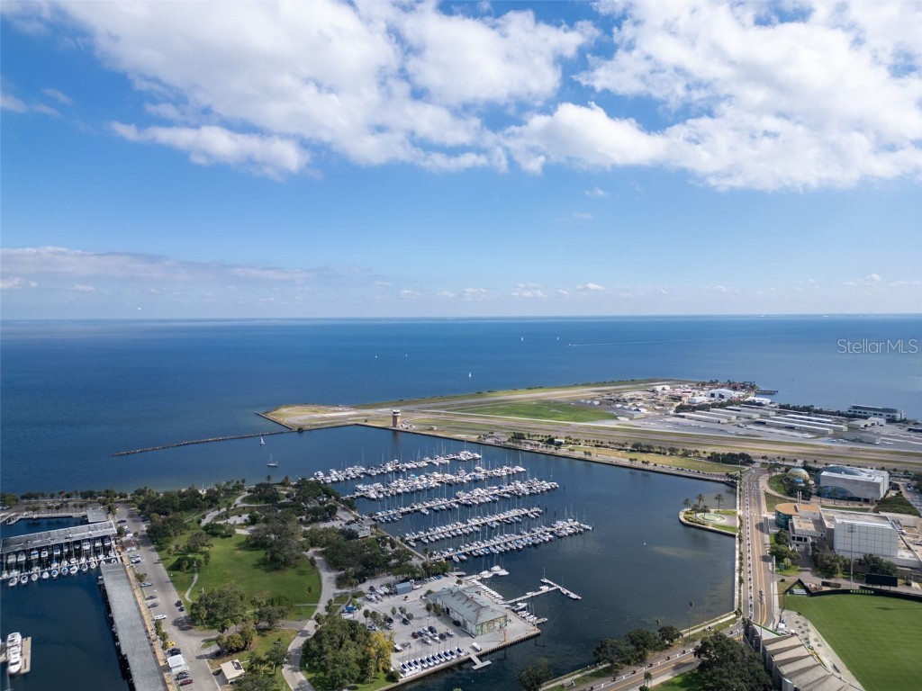 1 Beach Drive SE #1210 Saint Petersburg FL 33701 TB8446980 image50