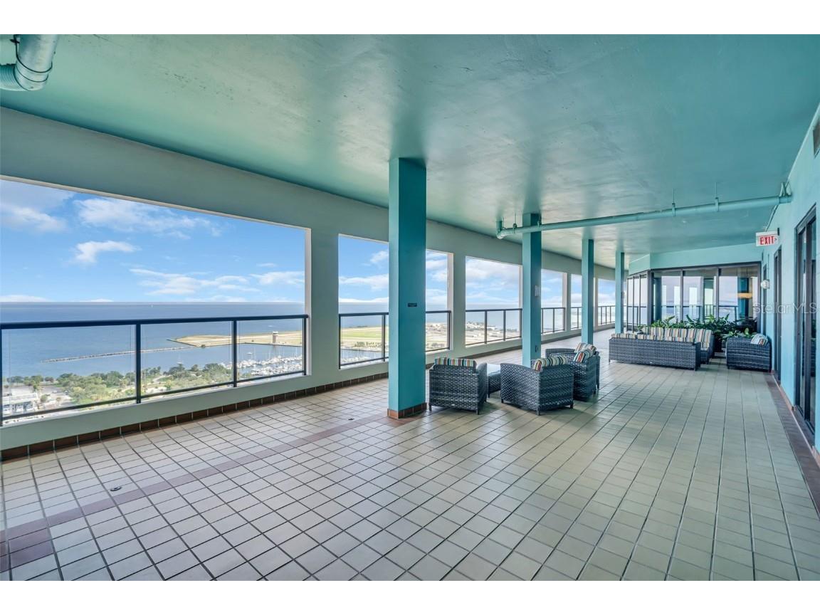 1 Beach Drive SE #1210 Saint Petersburg FL 33701 TB8446980 image52