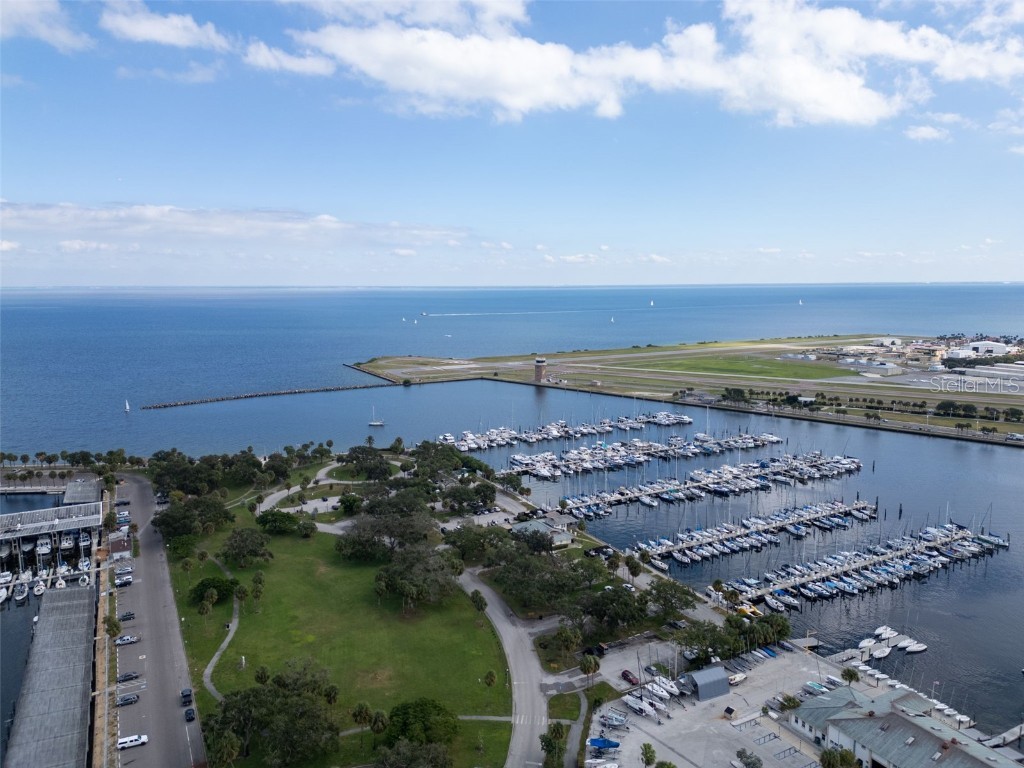 1 Beach Drive SE #1210 Saint Petersburg FL 33701 TB8446980 image55