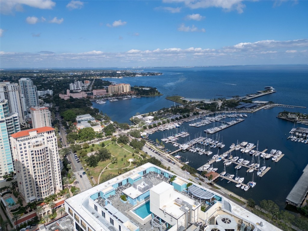 1 Beach Drive SE #1210 Saint Petersburg FL 33701 TB8446980 image64