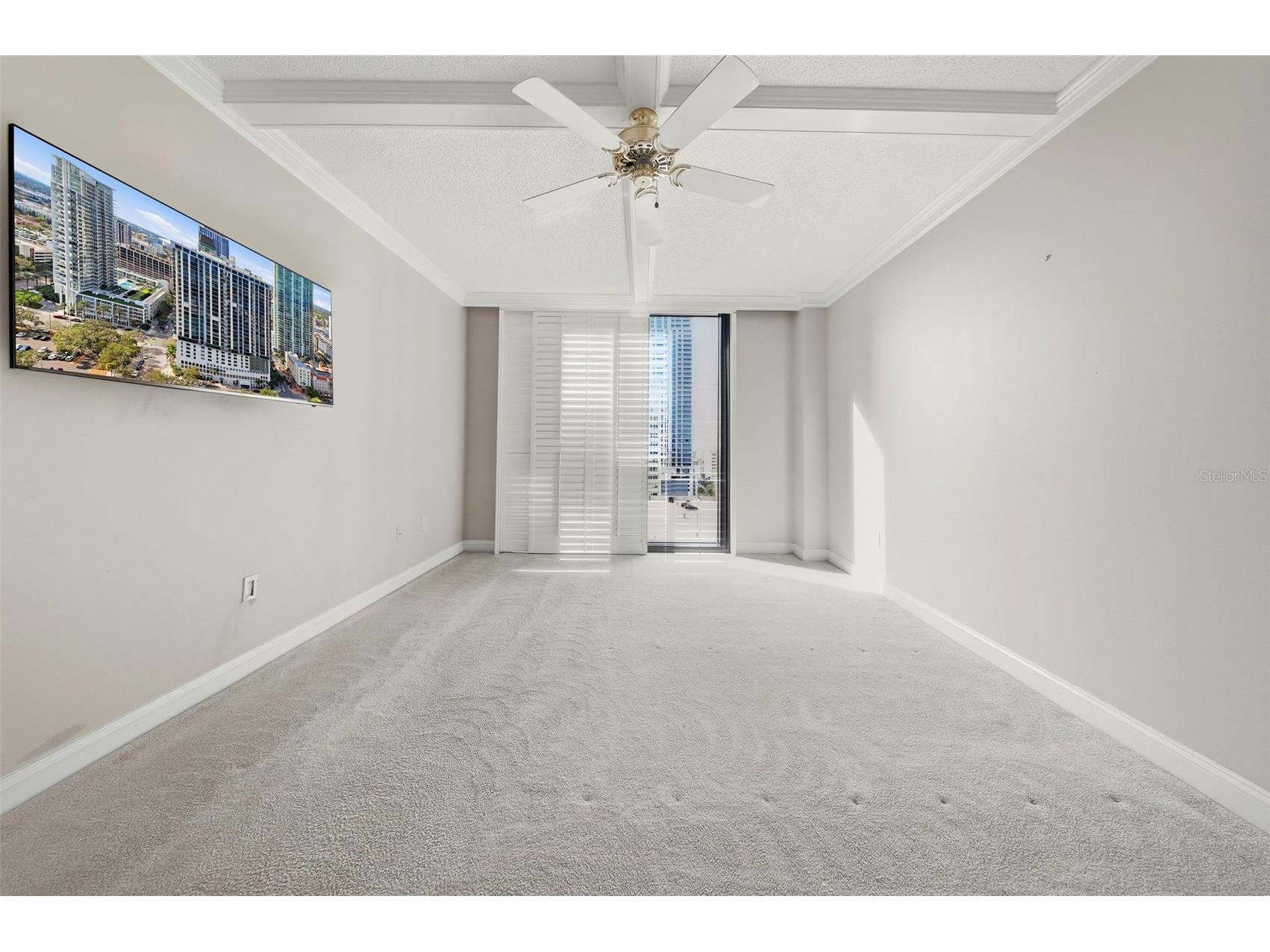1 Beach Drive SE #1610 Saint Petersburg FL 33701 TB8461771 image17