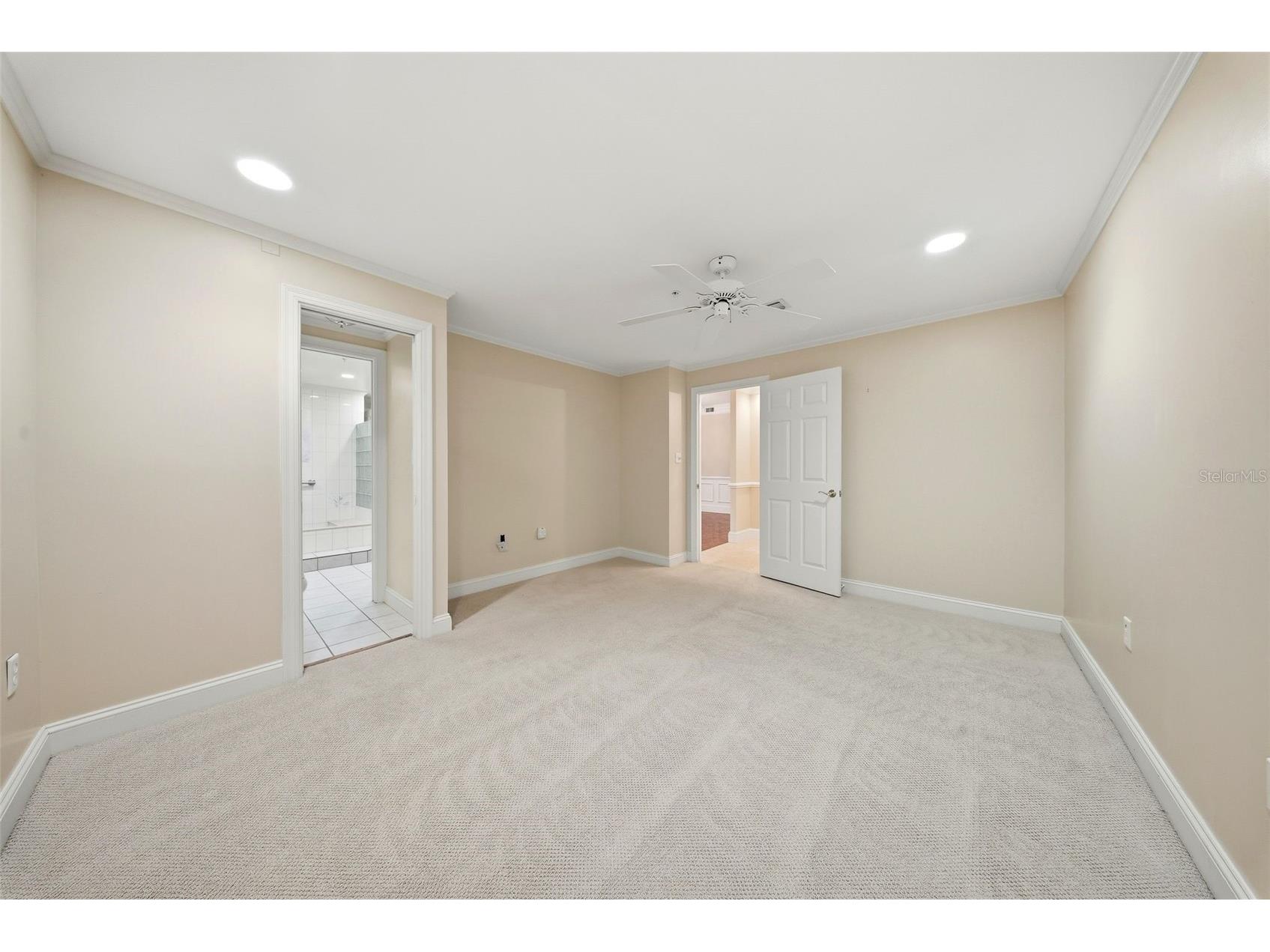 1 Beach Drive SE #1610 Saint Petersburg FL 33701 TB8461771 image22