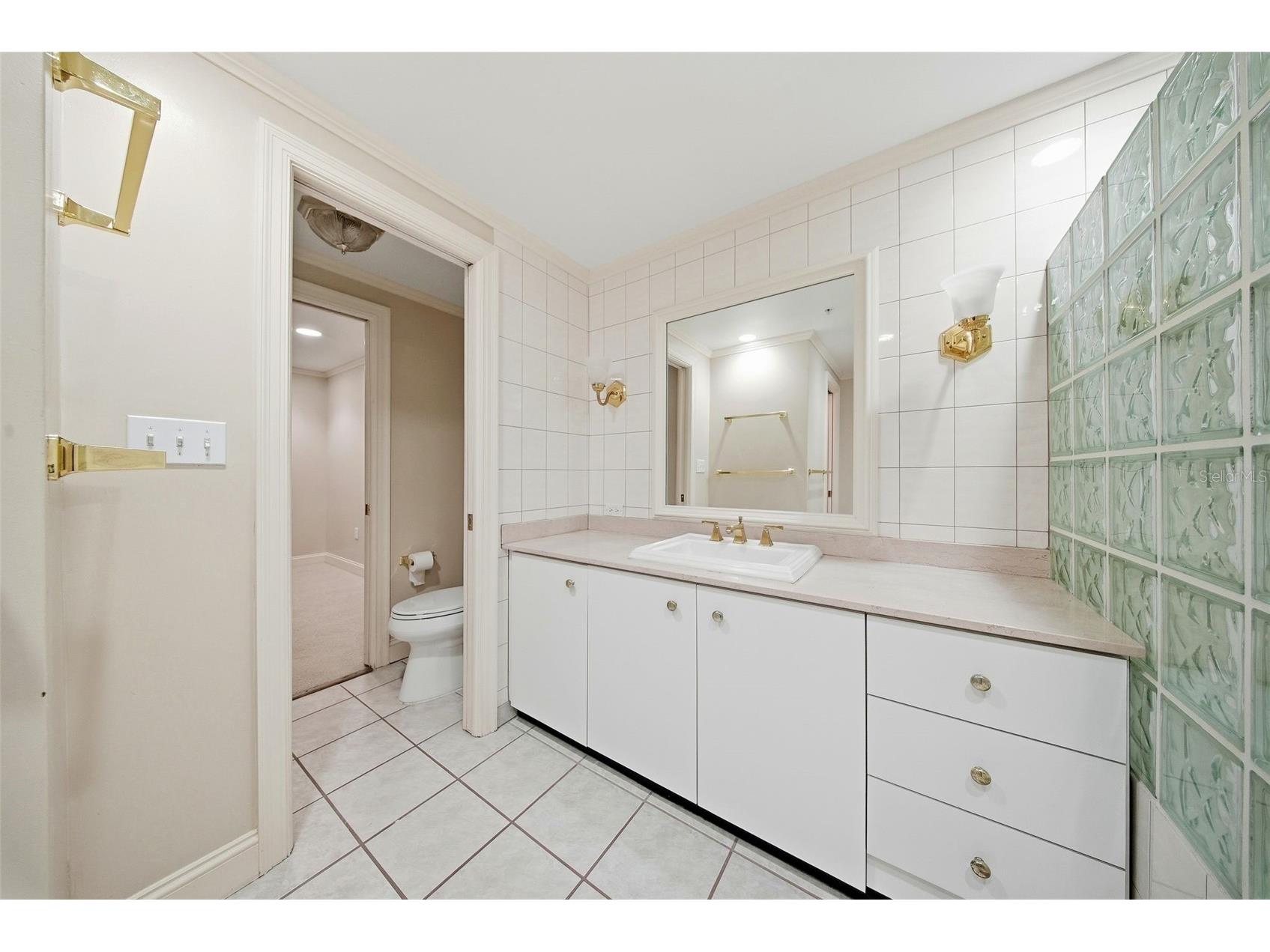 1 Beach Drive SE #1610 Saint Petersburg FL 33701 TB8461771 image23