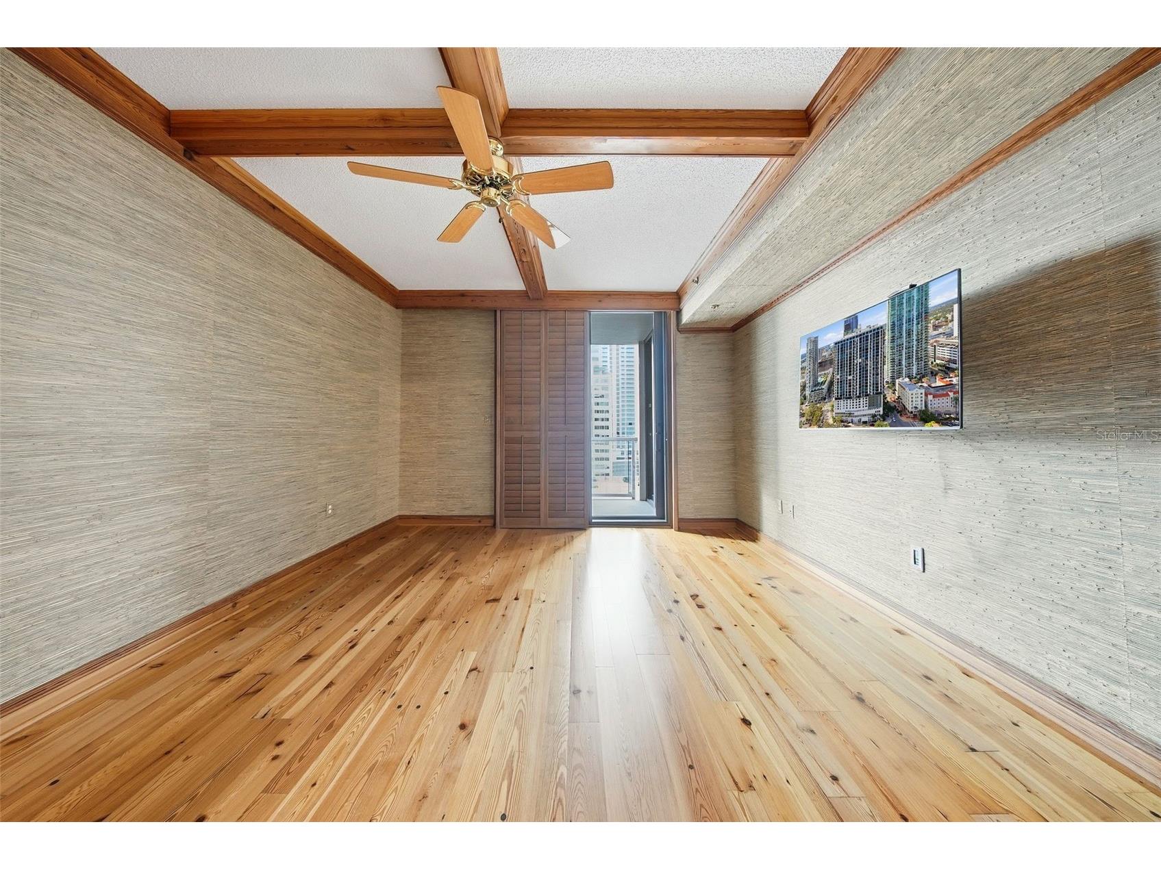 1 Beach Drive SE #1610 Saint Petersburg FL 33701 TB8461771 image26