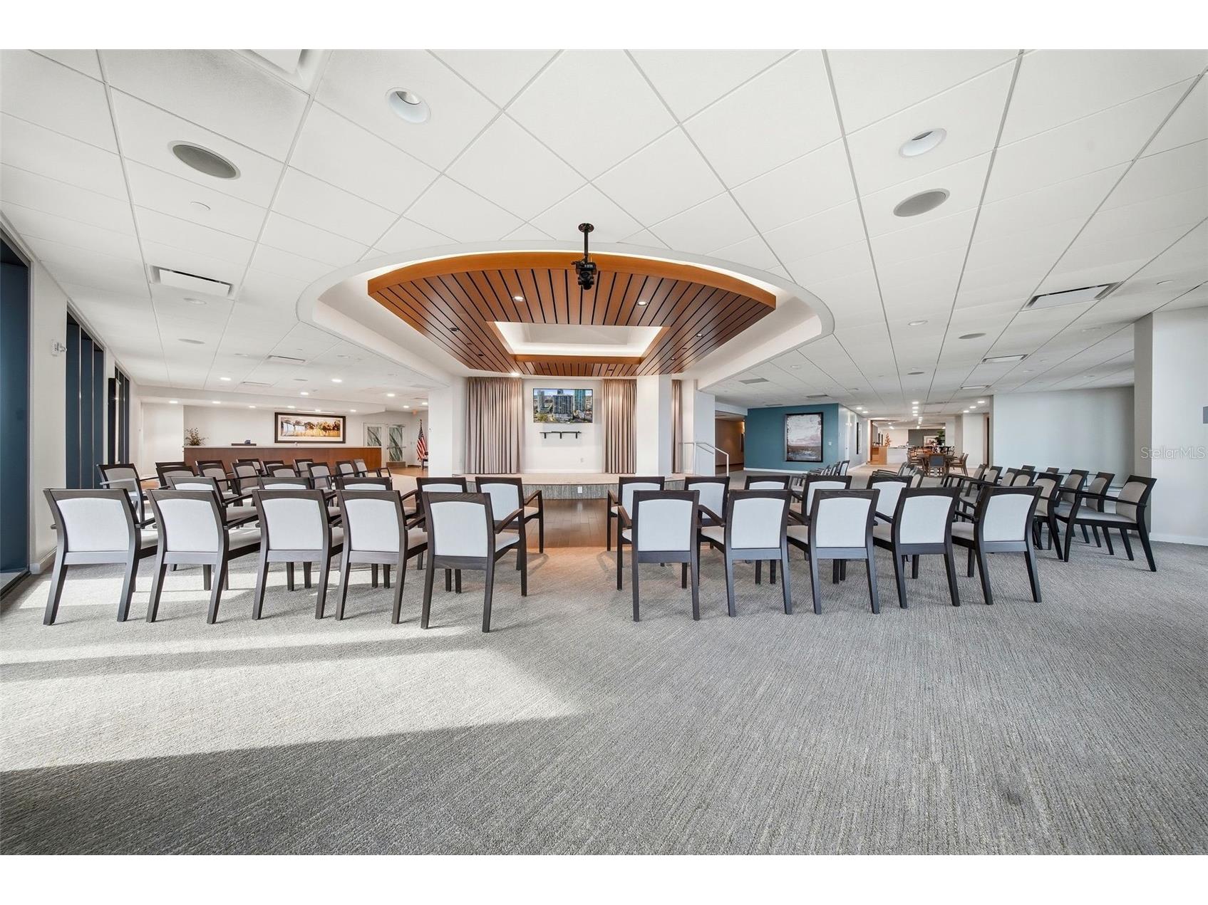 1 Beach Drive SE #1610 Saint Petersburg FL 33701 TB8461771 image31