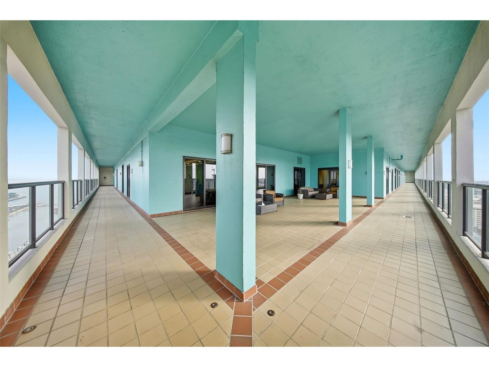 1 Beach Drive SE #1610 Saint Petersburg FL 33701 TB8461771 image34