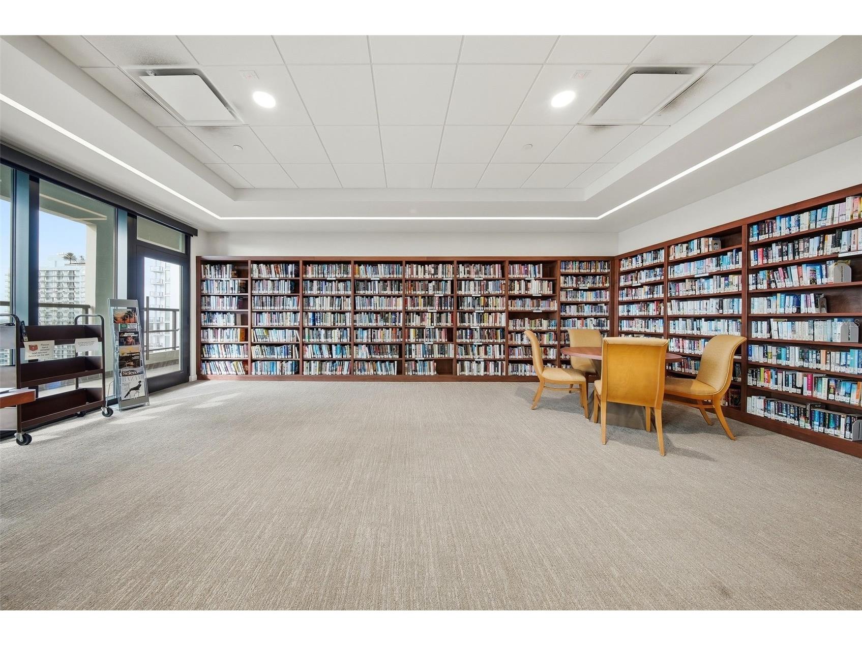 1 Beach Drive SE #1610 Saint Petersburg FL 33701 TB8461771 image41