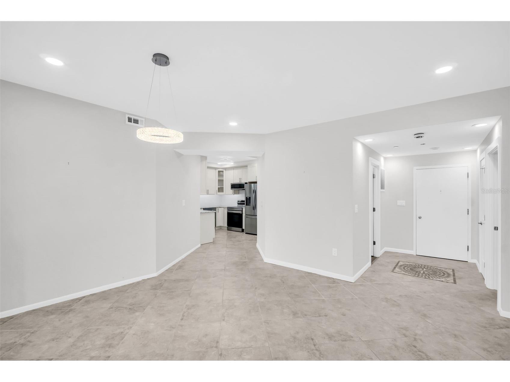 1 Beach Drive SE #1910 Saint Petersburg FL 33701 TB8465639 image10