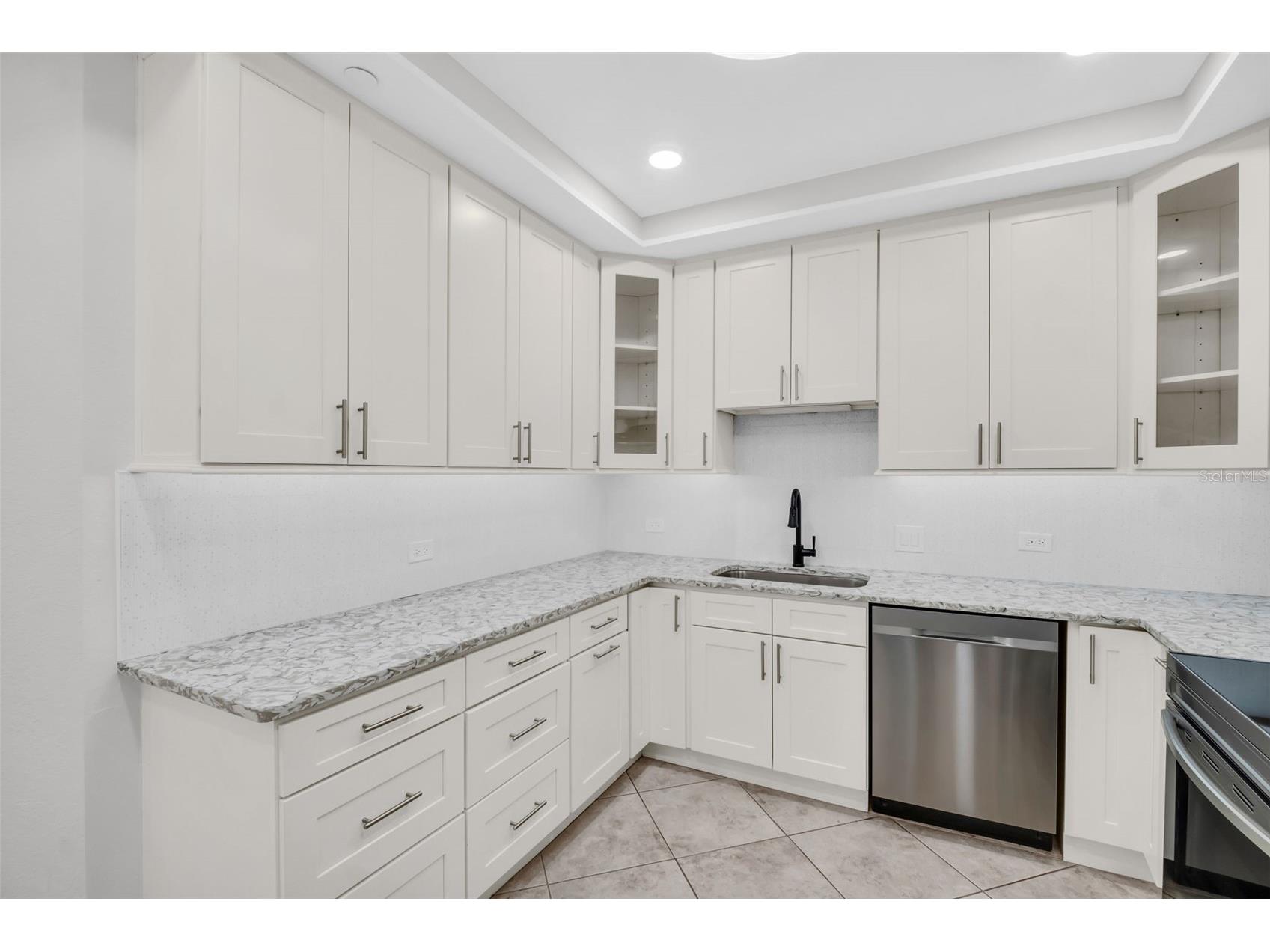 1 Beach Drive SE #1910 Saint Petersburg FL 33701 TB8465639 image13