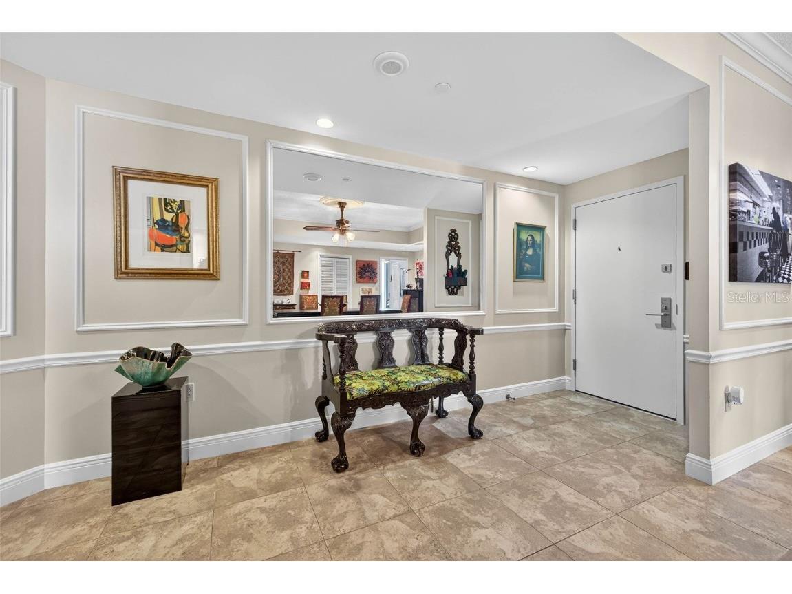 1 Beach Drive SE #2006 Saint Petersburg FL 33701 TB8442627 image2