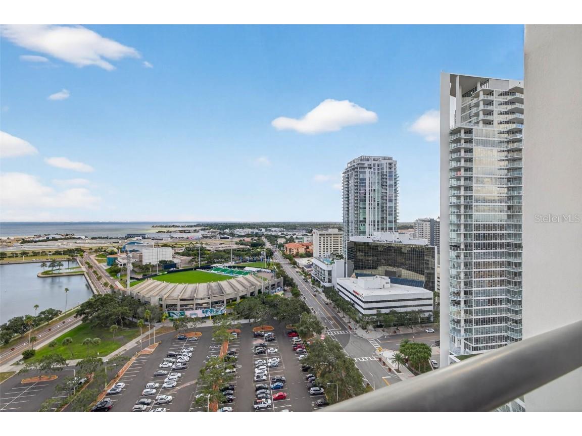 1 Beach Drive SE #2006 Saint Petersburg FL 33701 TB8442627 image32