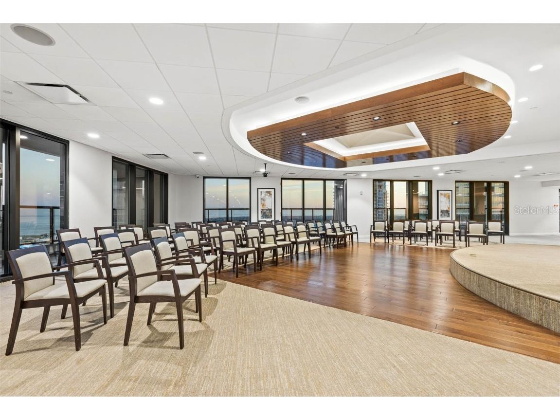 1 Beach Drive SE #2006 Saint Petersburg FL 33701 TB8442627 image47