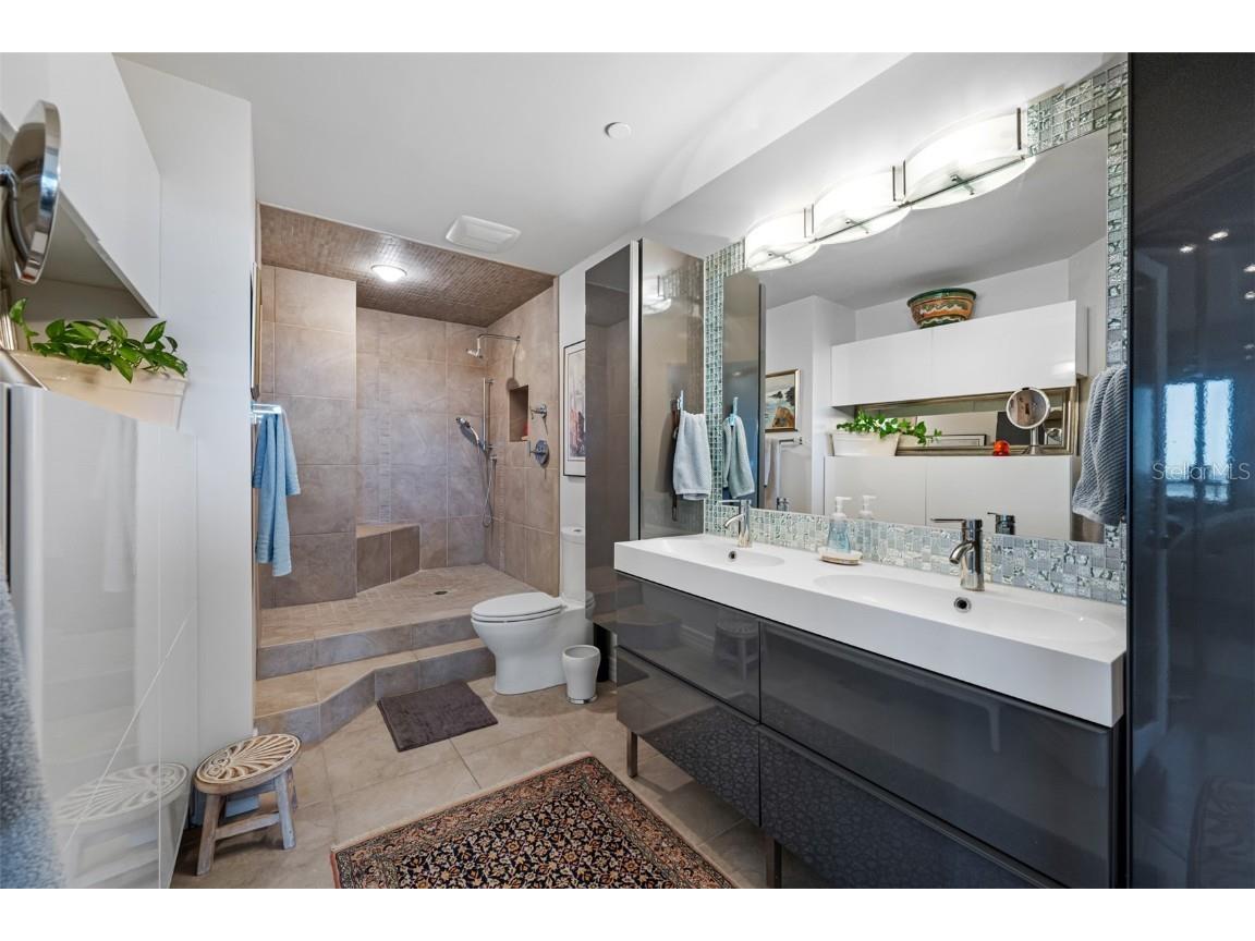 1 Beach Drive SE #2007 Saint Petersburg FL 33701 - TAMPA BAY TB8315555 image16