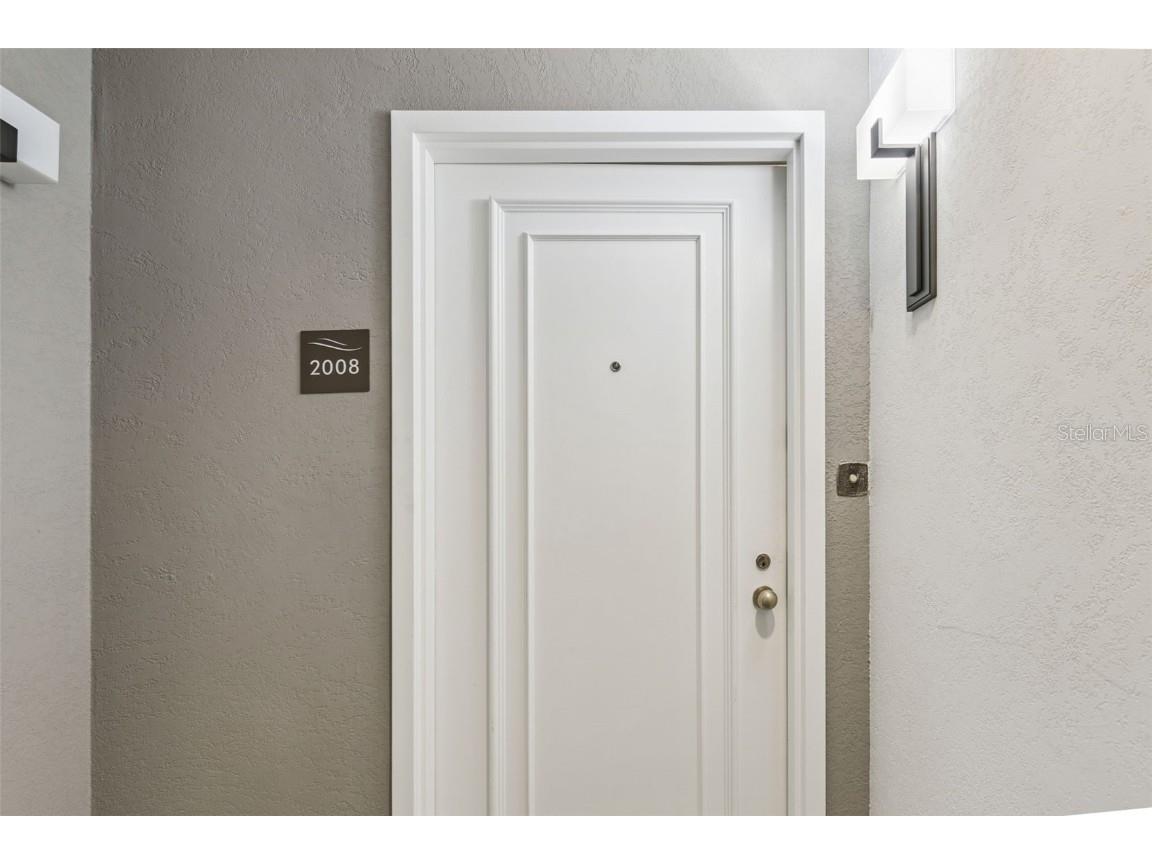 1 Beach Drive SE #2008 Saint Petersburg FL 33701 TB8453975 image2