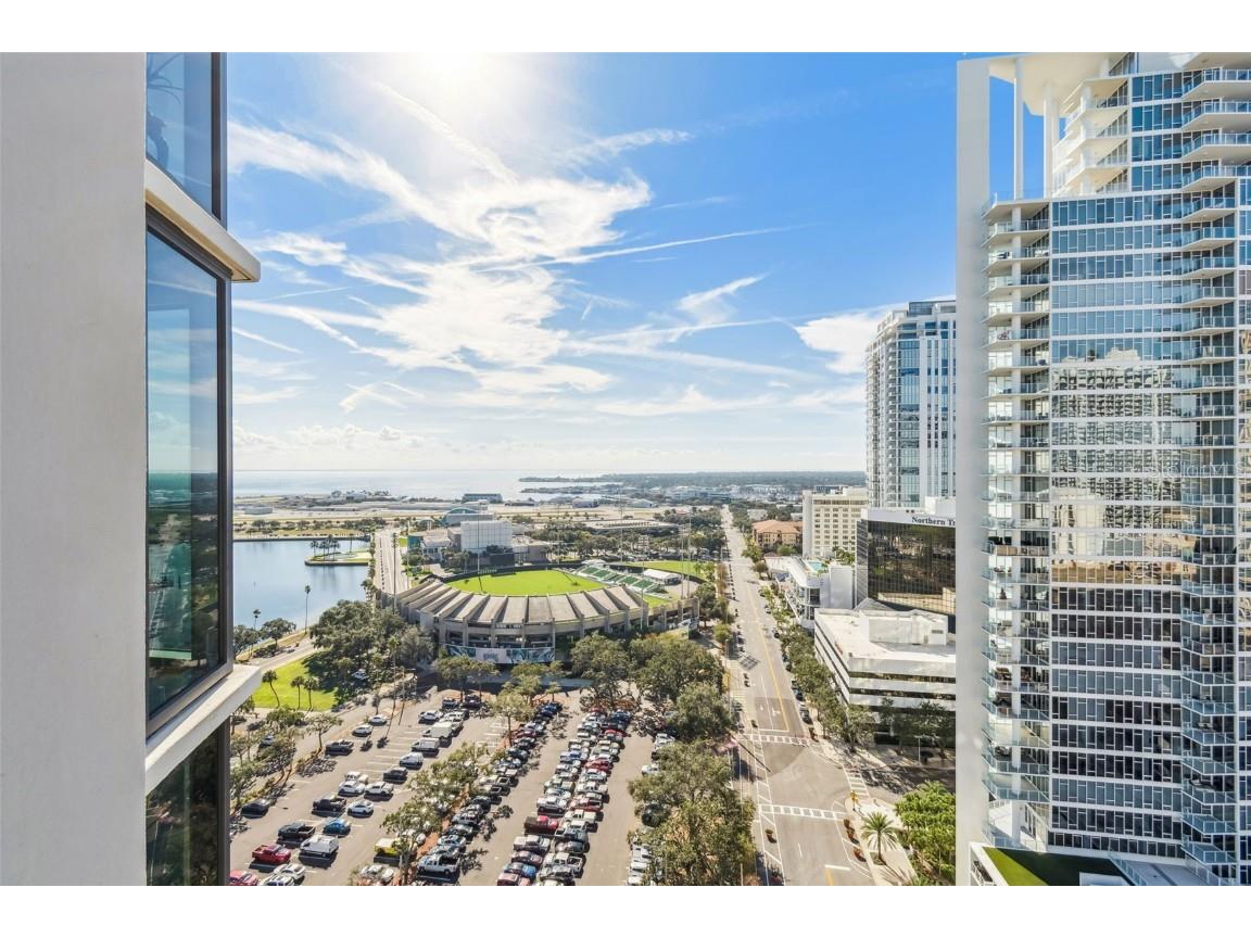 1 Beach Drive SE #2008 Saint Petersburg FL 33701 TB8453975 image52