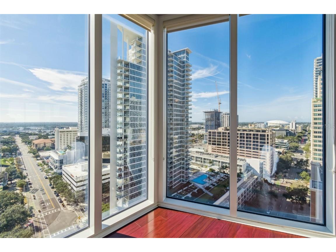 1 Beach Drive SE #2008 Saint Petersburg FL 33701 TB8453975 image8