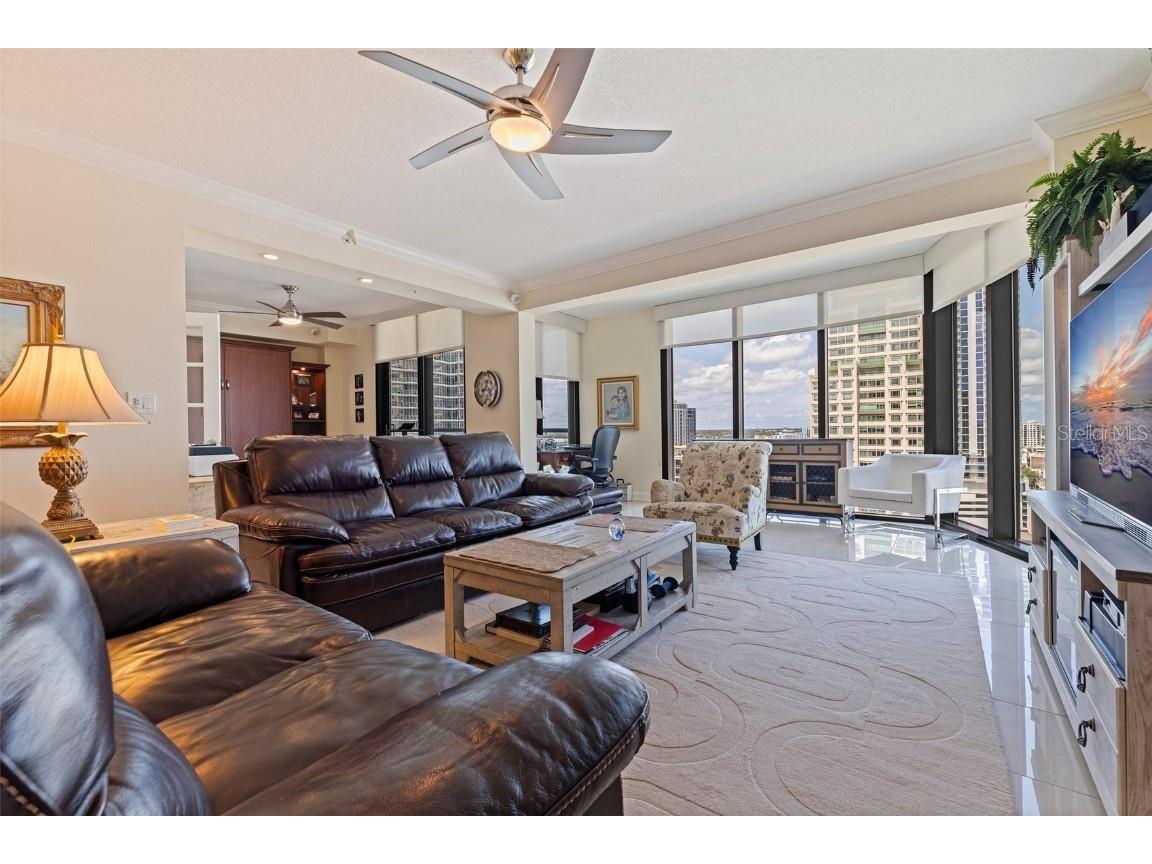 1 Beach Drive SE #2011 Saint Petersburg FL 33701 TB8393181 image7