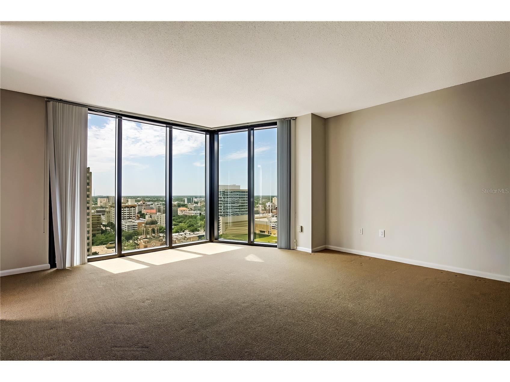 1 Beach Drive SE #2109 Saint Petersburg FL 33701 TB8505741 image5