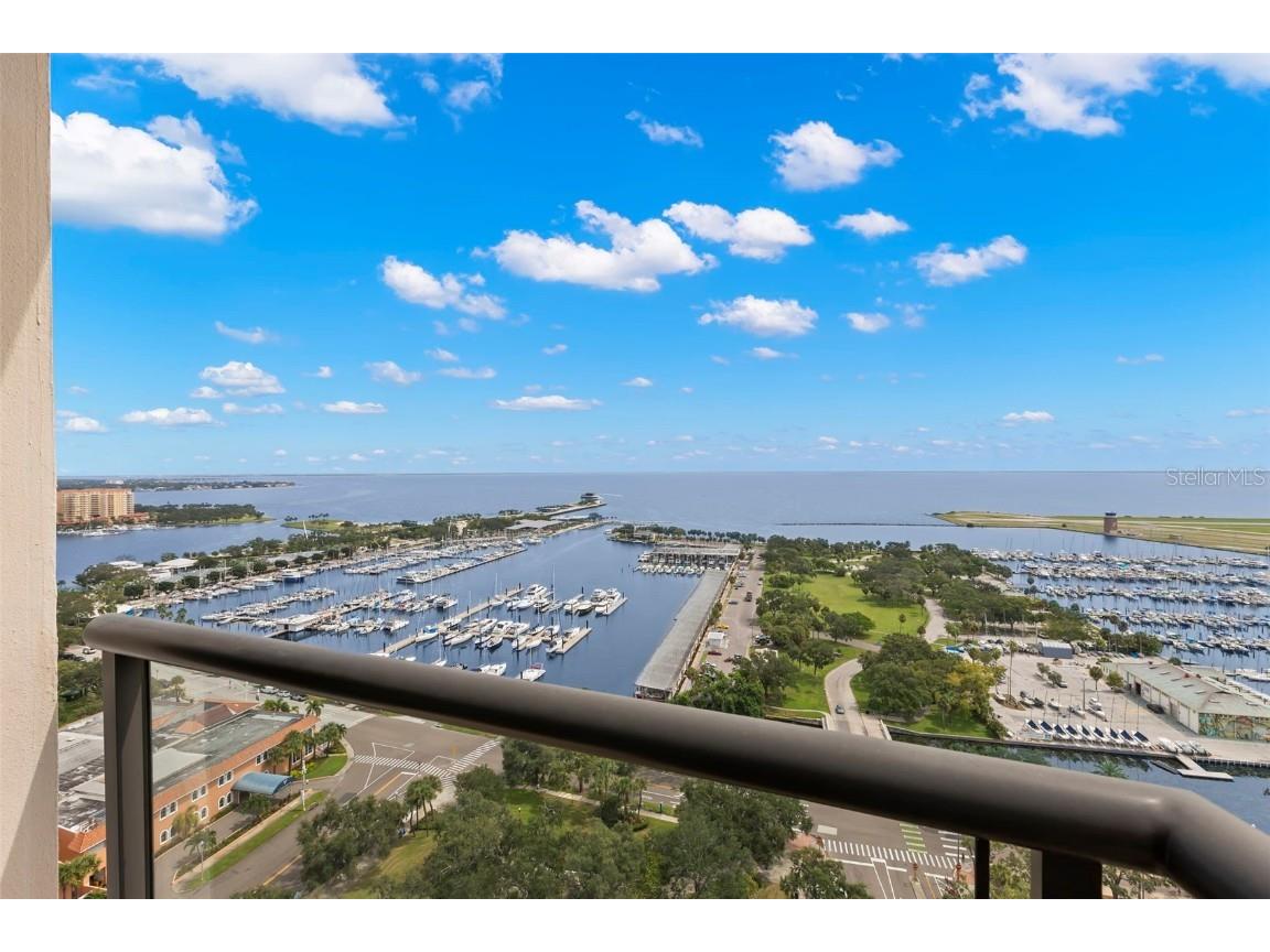 1 Beach Drive SE #2206 Saint Petersburg FL 33701 TB8429717 image10