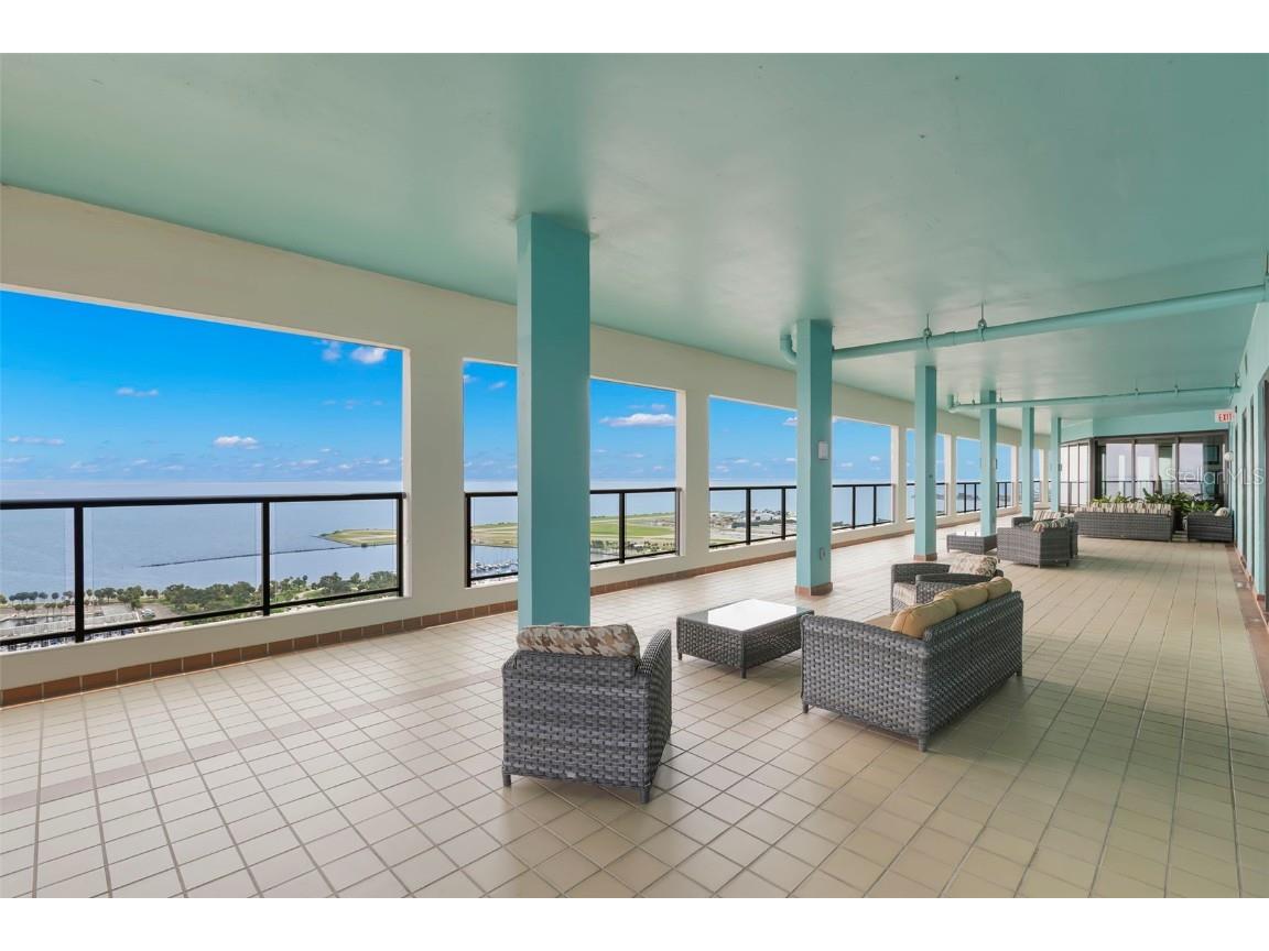 1 Beach Drive SE #2206 Saint Petersburg FL 33701 TB8429717 image41