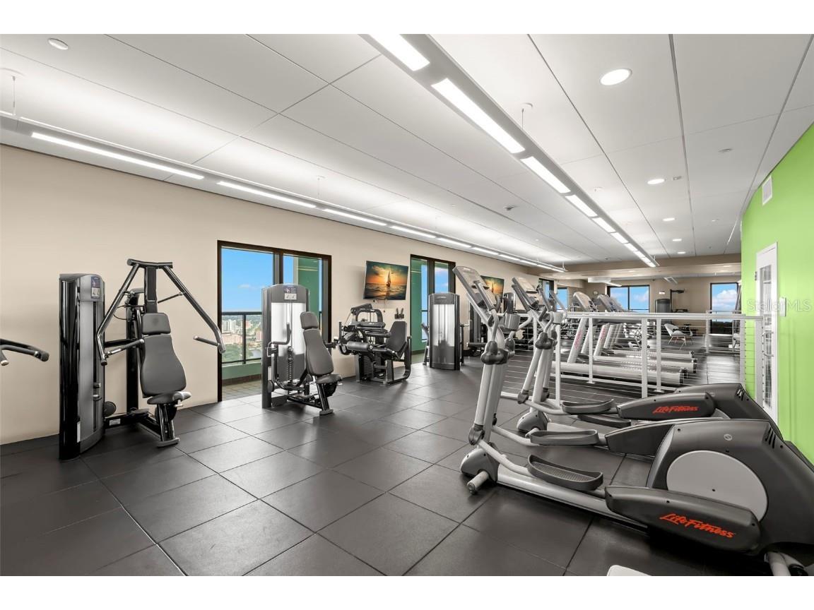 1 Beach Drive SE #2206 Saint Petersburg FL 33701 TB8429717 image47