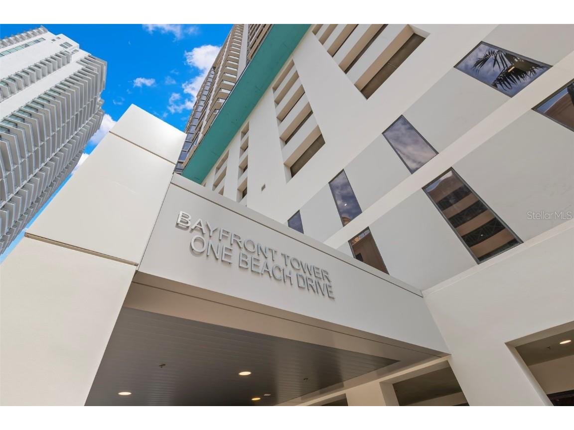1 Beach Drive SE #2206 Saint Petersburg FL 33701 TB8429717 image59