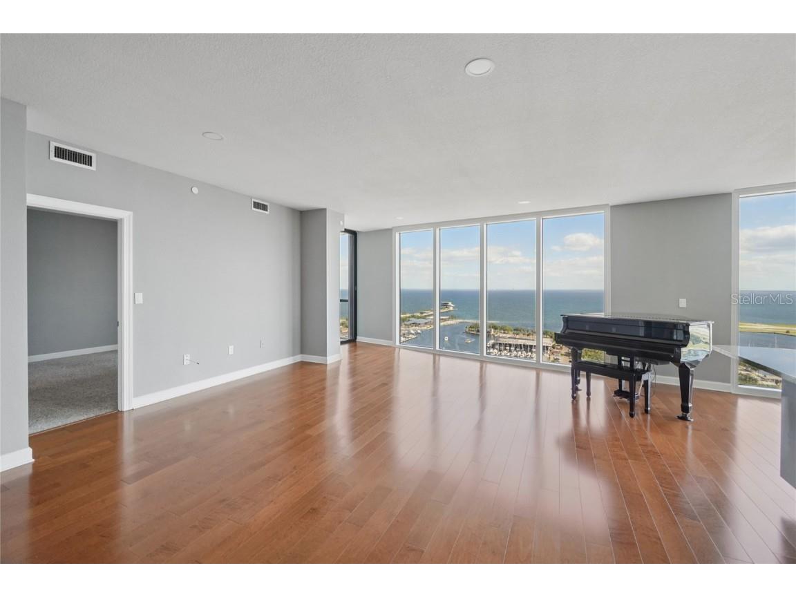 1 Beach Drive SE #2305 Saint Petersburg FL 33701 - TAMPA BAY TB8441027 image11