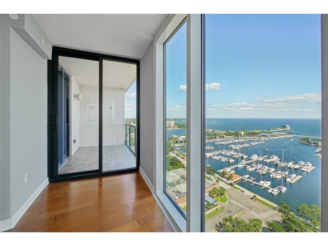 1 Beach Drive SE #2305 Saint Petersburg FL 33701 - TAMPA BAY TB8441027 image17