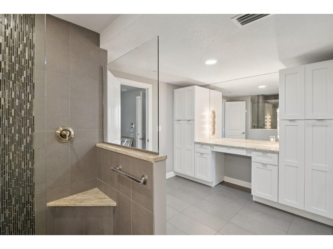 1 Beach Drive SE #2305 Saint Petersburg FL 33701 - TAMPA BAY TB8441027 image26